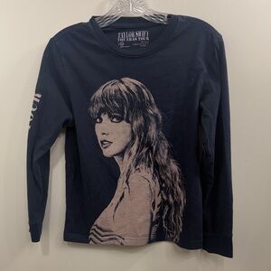 Taylor Swift The Eras Tour Youth long sleeve blue T-shirt size medium.